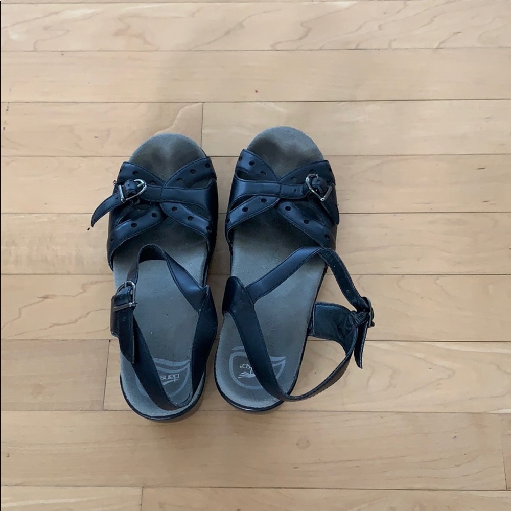 Dansko sissy sandals size 38 women’s